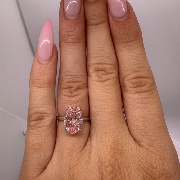 3.08 carat fancy vivid pink oval diamond engagement ring solitaire hidden halo - Picture 3 of 10